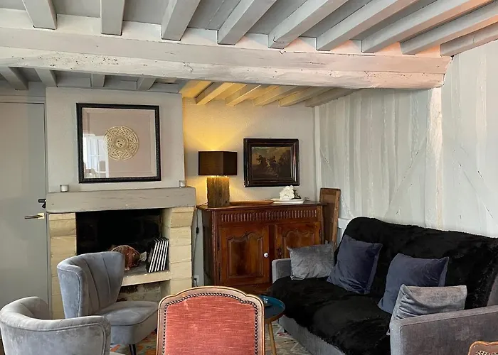 Апартаменты La Maison St Jean