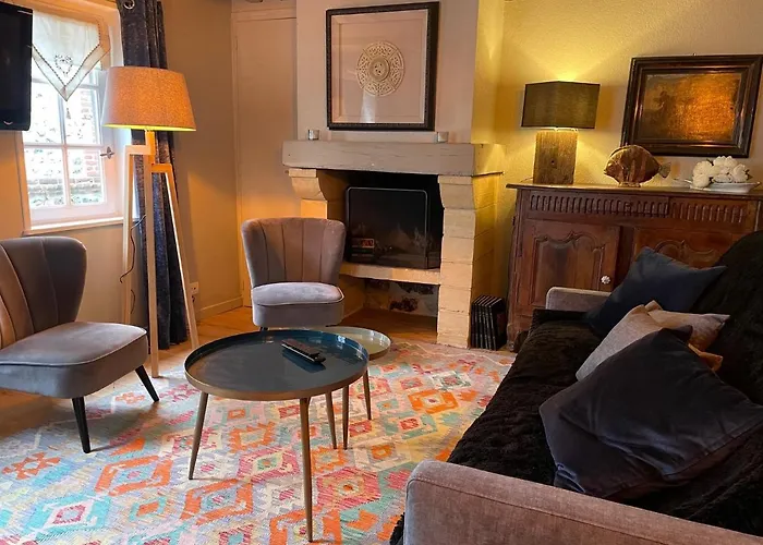 Апартаменты La Maison St Jean